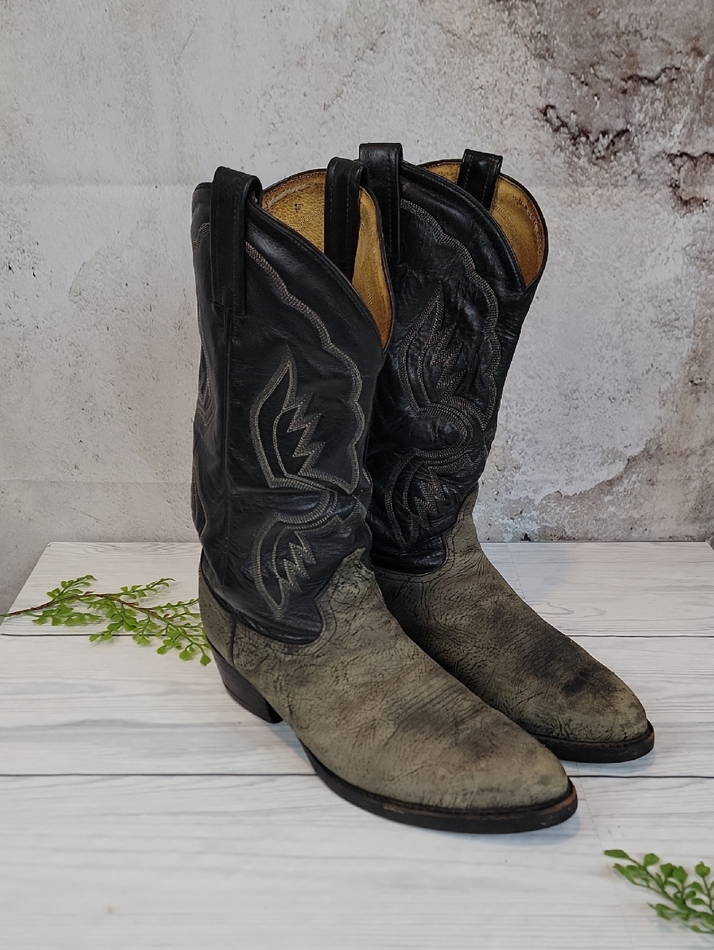 Tony Lama Vintage 6250 Bull Leather Black and Gray Western Cowboy Boots- Size 11